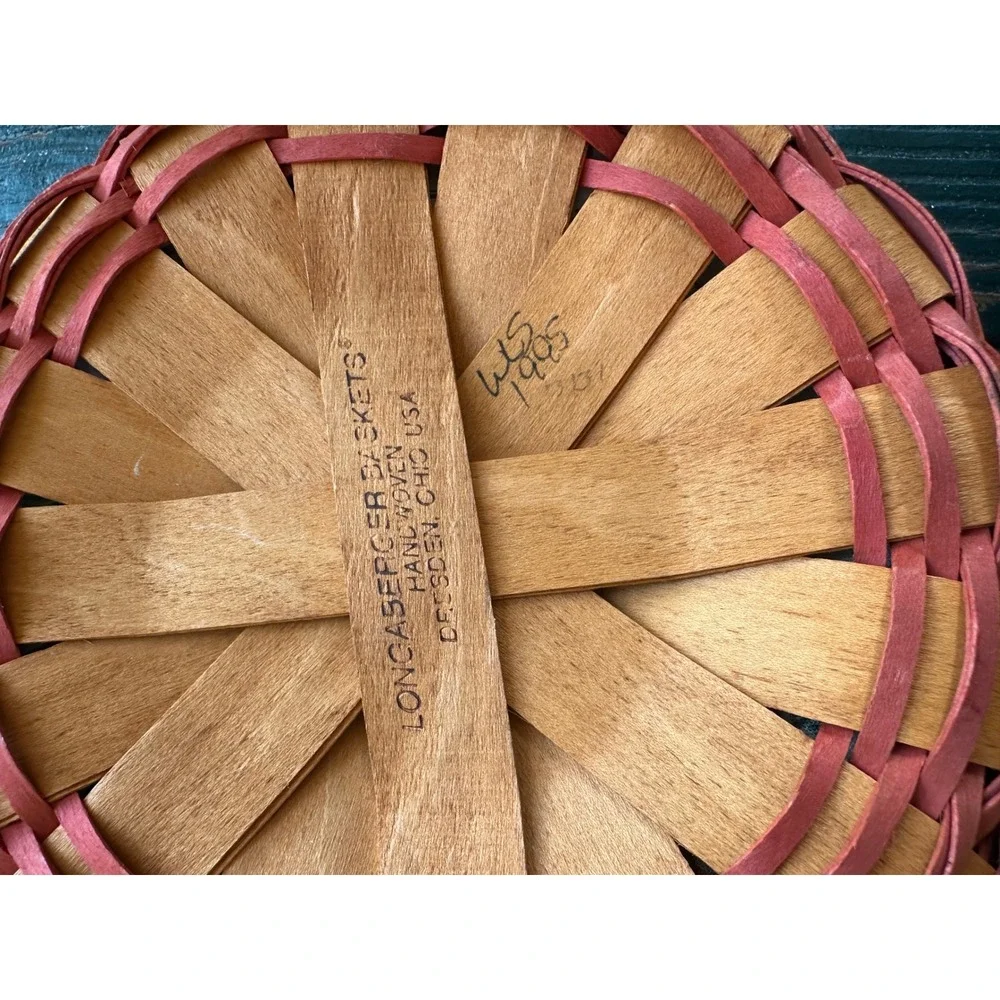 Longaberger 1995 Round Handwoven Basket Floral Liner Leather Handles 7 Inch